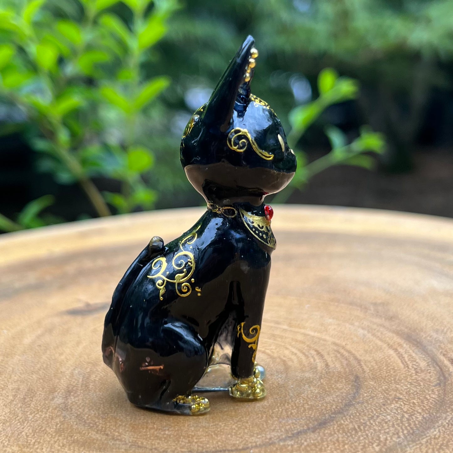 ブラック バステト神　猫さんオルゴナイト