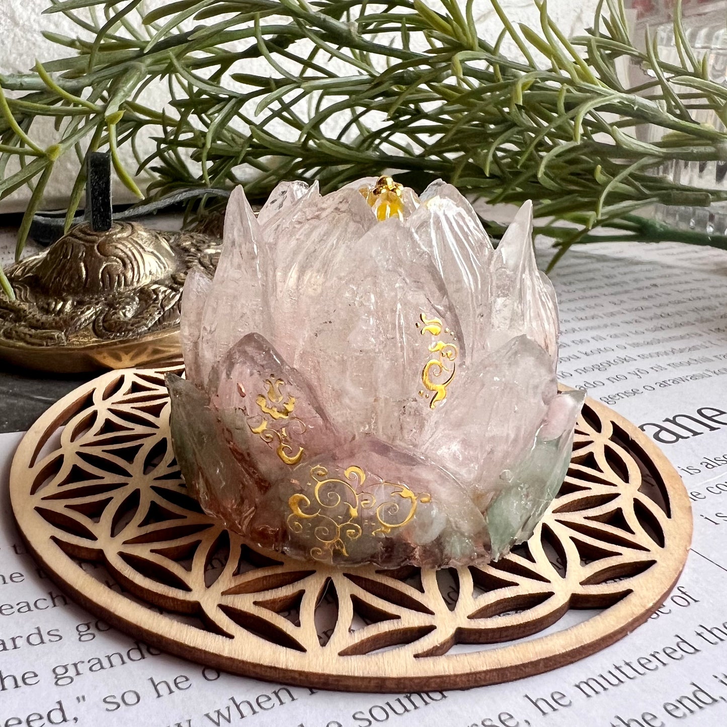 蓮の花オルゴナイト 愛と癒し 浄化