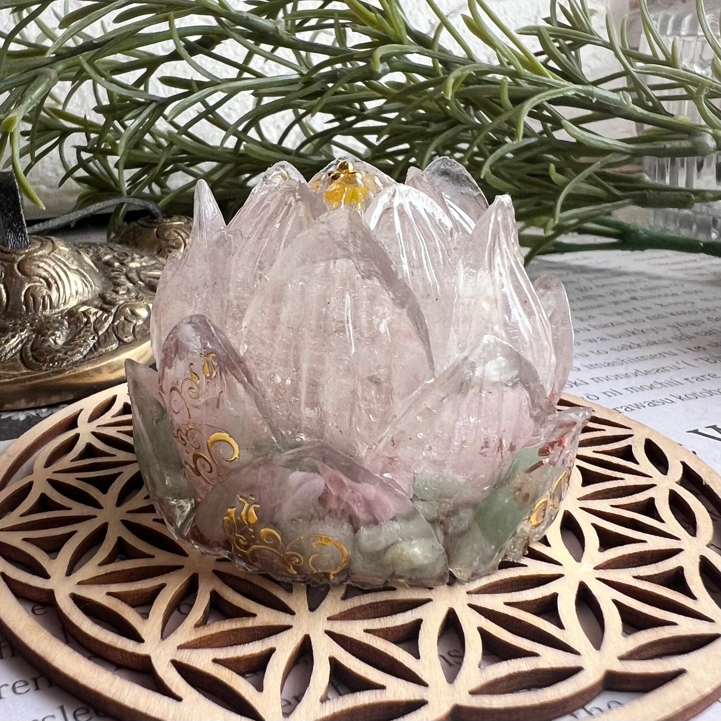蓮の花オルゴナイト 愛と癒し 浄化